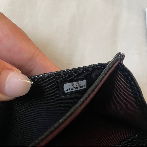 Chanel Black Caviar Snap Card Holder - Picture 11 of 13